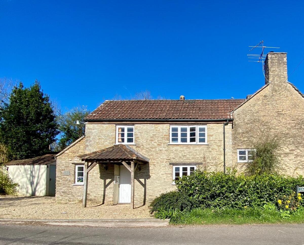 The Explorers Rest - Cottage - Frome Buckland Dinham Exteriör bild